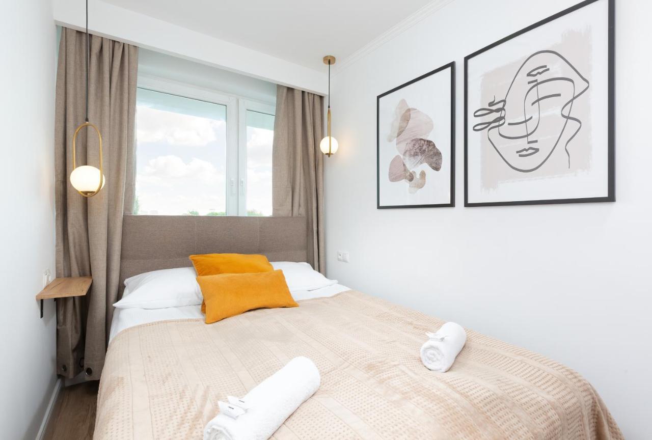 Metro Marymont Apartment By Noclegi Renters Warszawa Exteriör bild